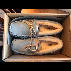 Ugg Dakota slippers